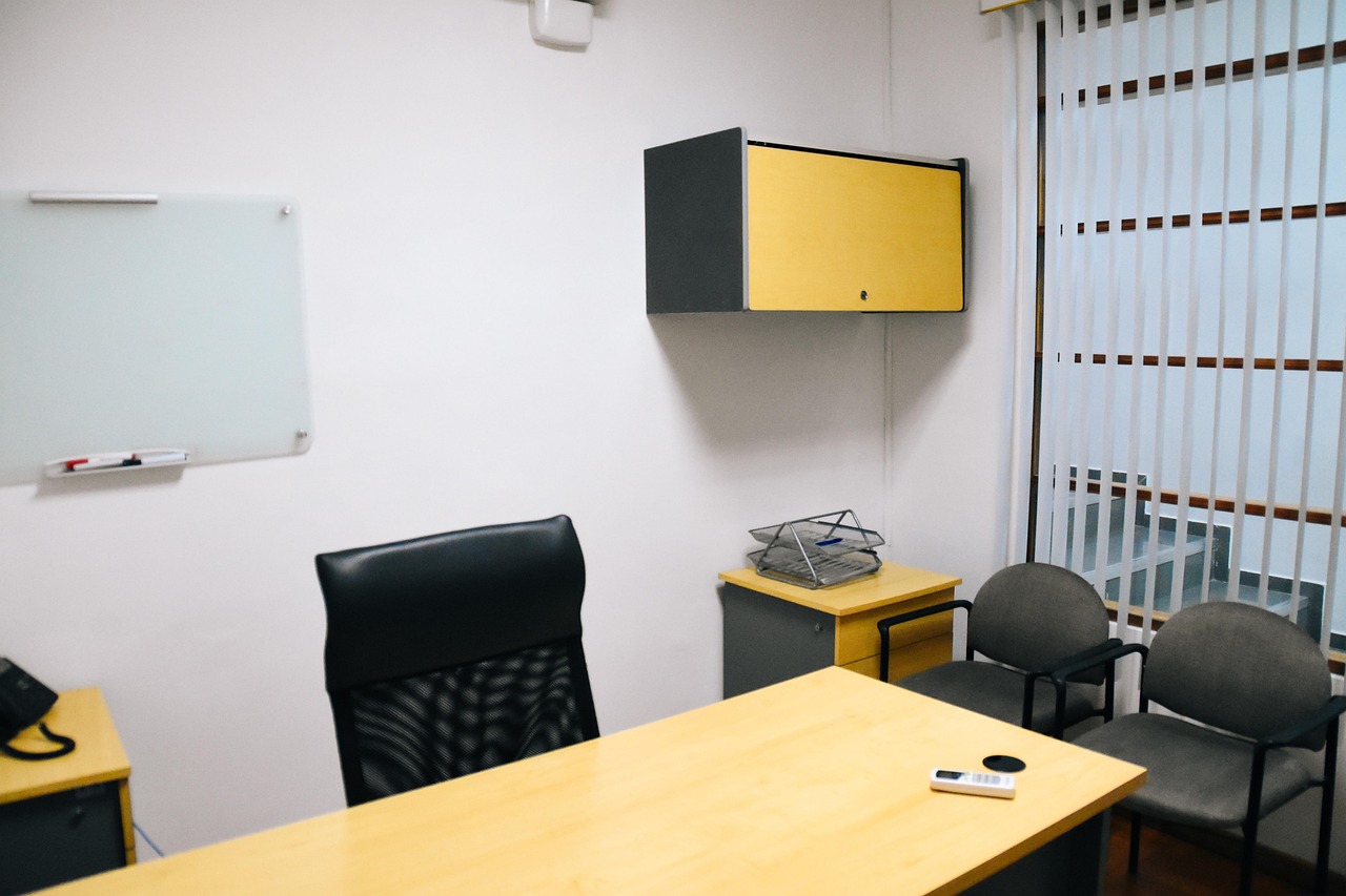 狂暴之翼：温岭专业工商代理平台